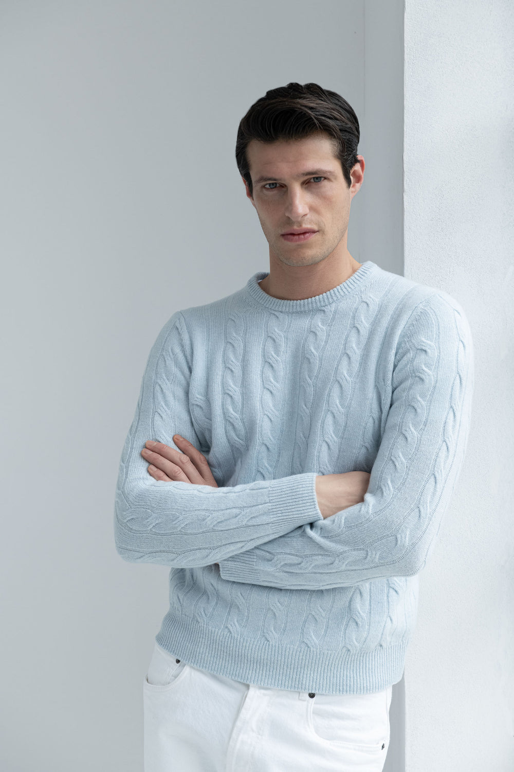 Cable Knit Sweater in merino wool, italian merino wool sweater, Light Blue Cable Knit Sweater in italian wool,  100% superfine Super 100 Merino wool sweater, Maglione Cable Knit in lana merino, maglione italiano in lana merino, Maglione Light Blue Cable Knit in lana italiana, maglione 100% lana superfine Super 100 Merino, Pull en laine mérinos, Pull en laine mérinos italienne, Pull en laine italienne, Pull en laine italienne, 100% laine mérinos super fine Super 100,