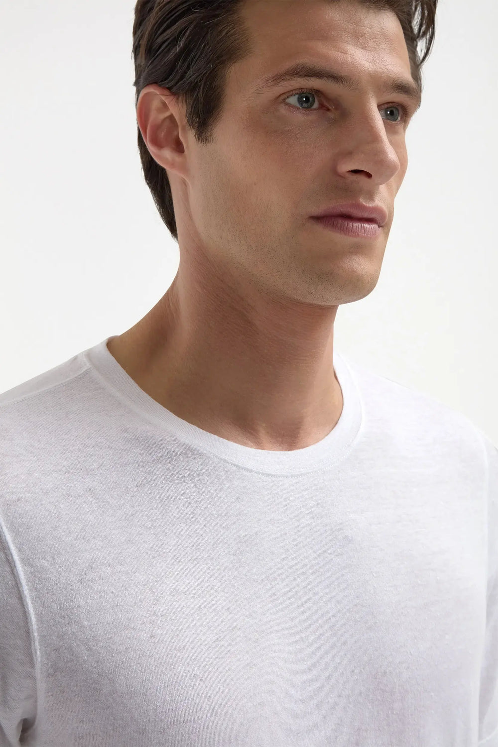 T-shirt bianca in lino - Made in Italy