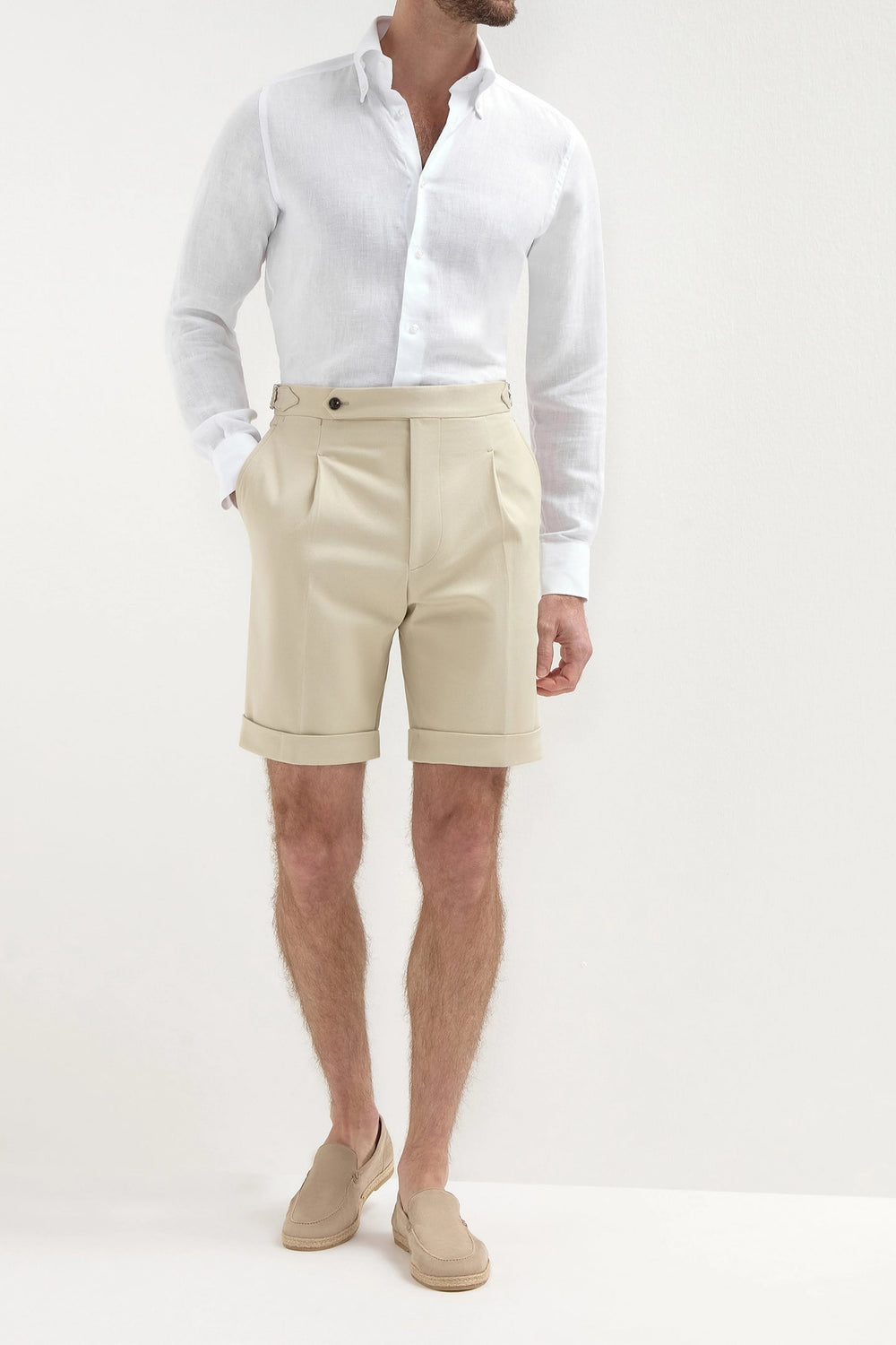 Beige Cotton Shorts, men's beige summer shorts, elegant casual cotton shorts, breathable lightweight shorts, refined tailored shorts, short en coton beige pour hommes, short d'été élégant, short respirant et confortable, pantaloncini in cotone beige, pantaloncini estivi eleganti, bermuda sartoriali traspiranti.