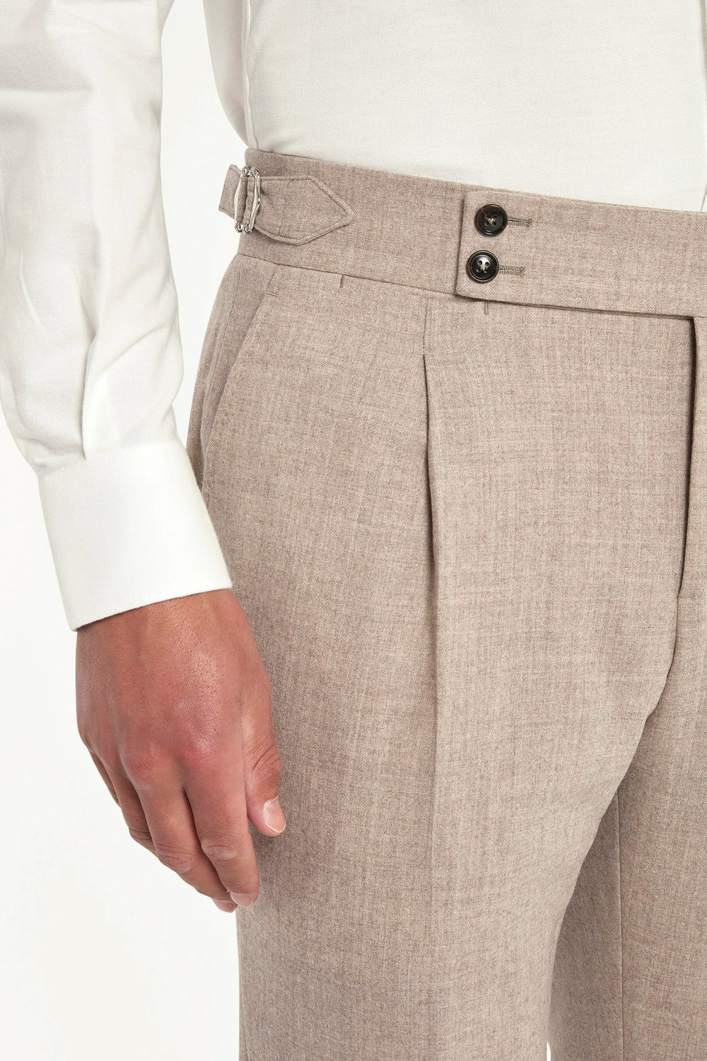 flannel trousers, beige trousers, sartorial trousers, italian style, trousers made in italy, winter trousers, chino trousers, pleated trousers, luxury flannel trousers, tailored beige trousers, wool flannel trousers, elegant men’s trousers, premium italian trousers, classic pleated trousers, beige dress trousers, beige winter pants, men’s tailored chinos, italian wool trousers, beige smart trousers, beige formal trousers, italian menswear trousers