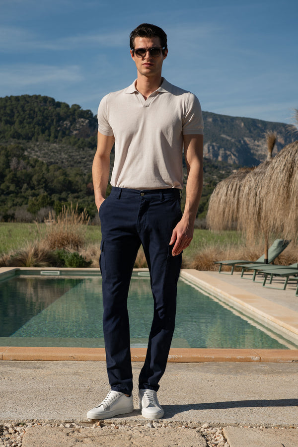 Blue Cargo Trousers, High Rise Cargo trousers, Italian cargo trousers, Blue  cotton cargo trousers, Pantaloni cargo blu, pantaloni cargo a vita alta, pantaloni cargo italiani, pantaloni cargo in cotone blu, Pantalon cargo bleu, pantalon cargo à taille haute, pantalon cargo italien, pantalon cargo en coton bleu,