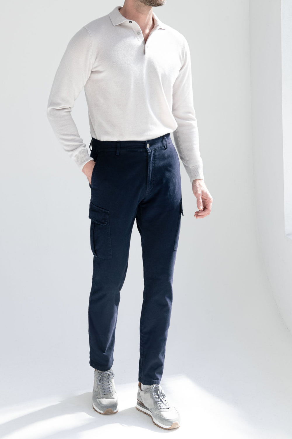 Cargo Trousers in Italian Cotton, High Rise Italian Cargo, Blue Cotton Cargo Trousers, Pantaloni cargo in cotone italiano, pantaloni cargo italiani a vita alta, pantaloni cargo in cotone blu, Pantaloni cargo in cotone italiano, pantaloni cargo italiani a vita alta, pantaloni cargo in cotone blu