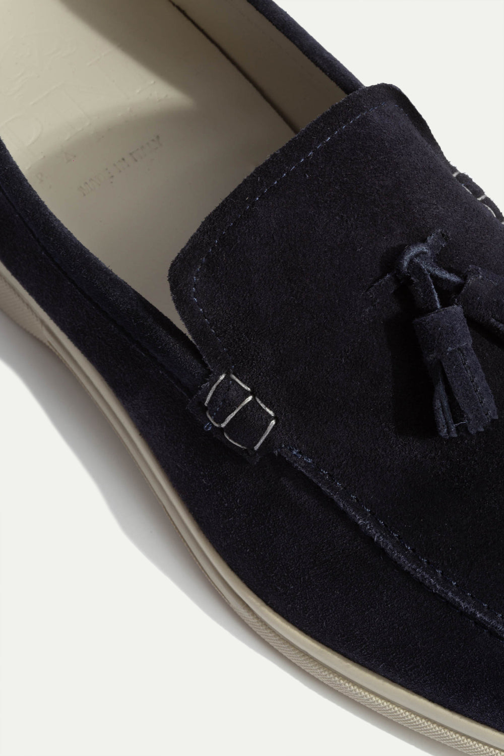 Mocassini blu in camoscio con nappine - Made In Italy
