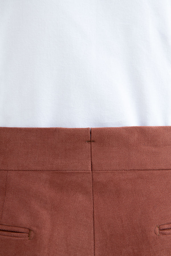Men Cotton Trousers, Italia style cotton trousers, Red Brick High Rise Trousers, Brick High Rise cotton trousers, Pantaloni in cotone da uomo, pantaloni in cotone stile Italia, pantaloni a vita alta rosso mattone, pantaloni a vita alta in cotone mattone, Pantalon en coton pour homme, pantalon en coton de style italien, pantalon à taille haute rouge brique, pantalon à taille haute en coton brique,