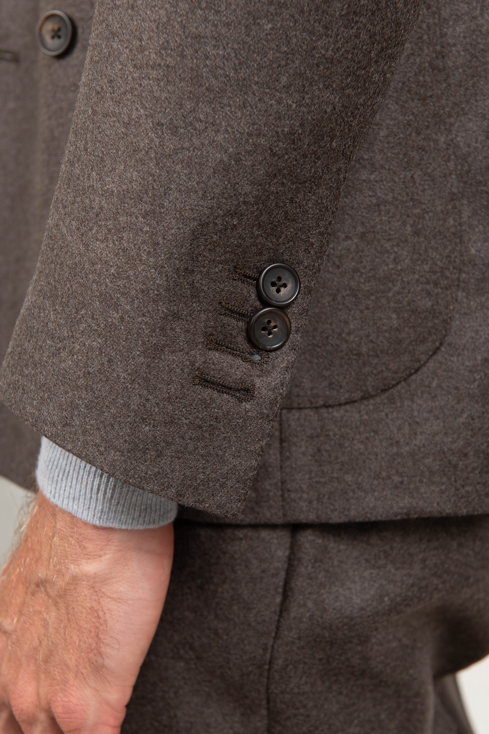 Brown double breasted suit in Loro Piana wool and cashmere - Made in Italy