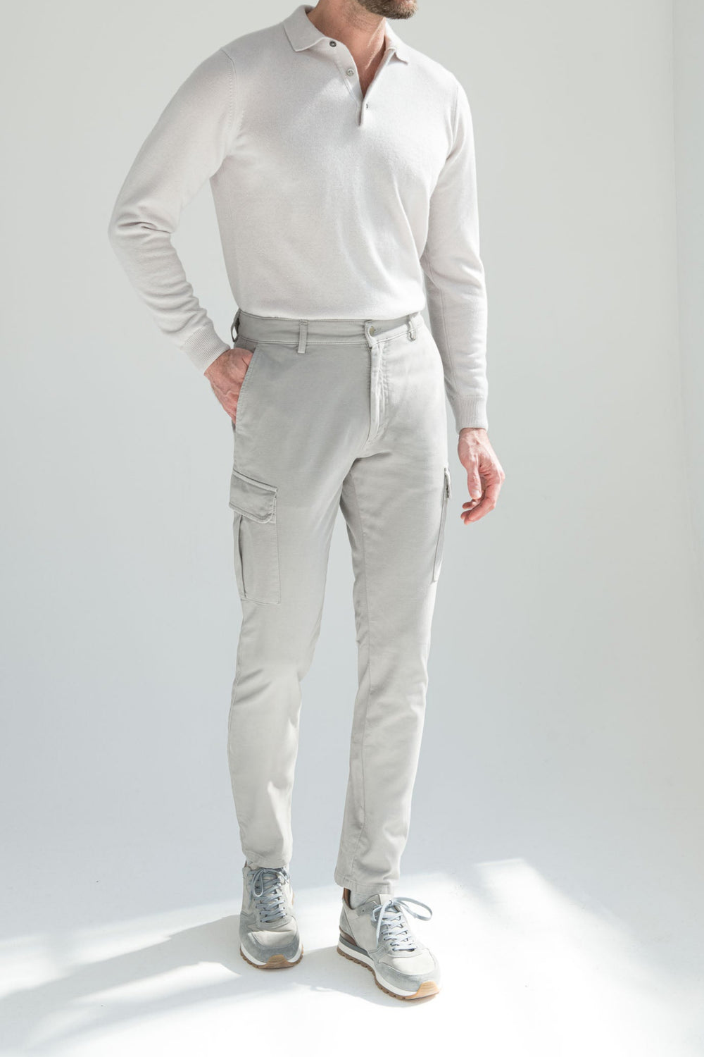 Cargo Trousers in Italian Cotton, High Rise Italian Cargo, Grey Cotton Cargo Trousers, Pantaloni cargo in cotone italiano, pantaloni cargo italiani a vita alta, pantaloni cargo in cotone grigio, Pantaloni cargo in cotone italiano, pantaloni cargo italiani a vita alta, pantaloni cargo in cotone grigio