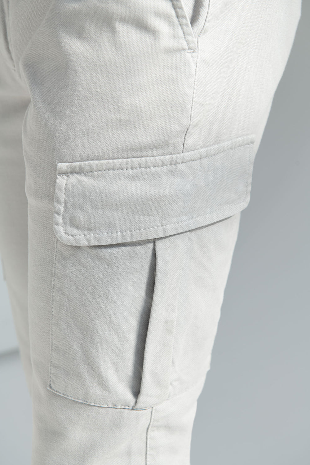 Cargo Trousers in Italian Cotton, High Rise Italian Cargo, Grey Cotton Cargo Trousers, Pantaloni cargo in cotone italiano, pantaloni cargo italiani a vita alta, pantaloni cargo in cotone grigio, Pantaloni cargo in cotone italiano, pantaloni cargo italiani a vita alta, pantaloni cargo in cotone grigio