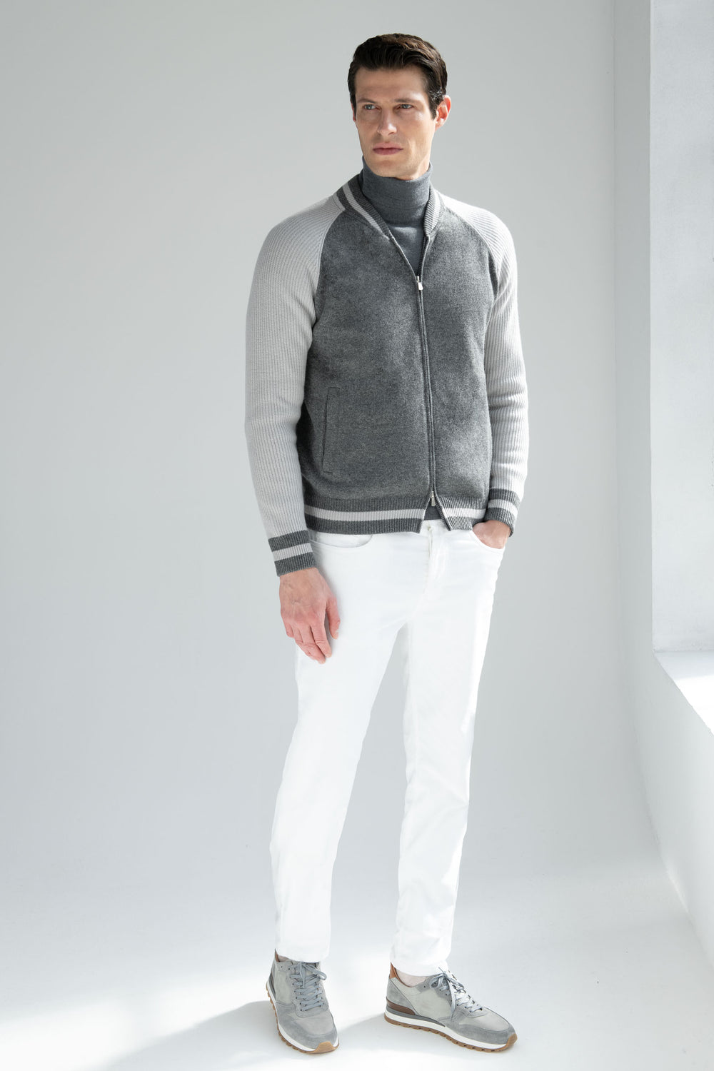Wool bomber jacket, college style bomber jacket, Gran Sasso bomber, Grey college bomber jacket, Bomber in lana, bomber in stile college, bomber Gran Sasso, bomber college grigio, Veste bombardier en laine, veste bombardier de style universitaire, bomber Gran Sasso, veste bombardier universitaire grise
