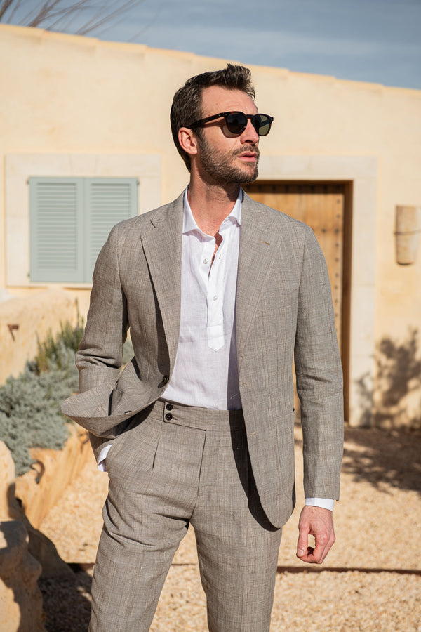 Hazlenut Suit, wool and linen suit, beige suit, hazelnut beige wool and linen suit, linen suit, italian wool suit, beige linenl suit, Costume noisette, costume en laine et lin, costume beige, costume en laine et lin beige noisette, costume en lin, costume en laine italienne, costume en lin beige, Abito Hazlenut, abito in lana e lino, abito beige, abito in lana e lino beige nocciola, abito in lino, abito in lana italiana, abito in lino beige,