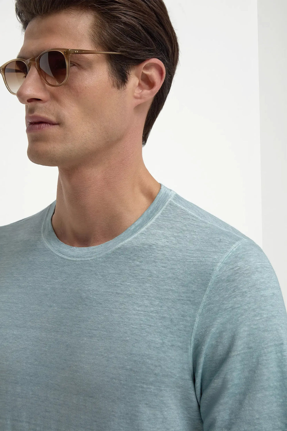T-shirt azzurro chiaro in lino - Made in Italy
