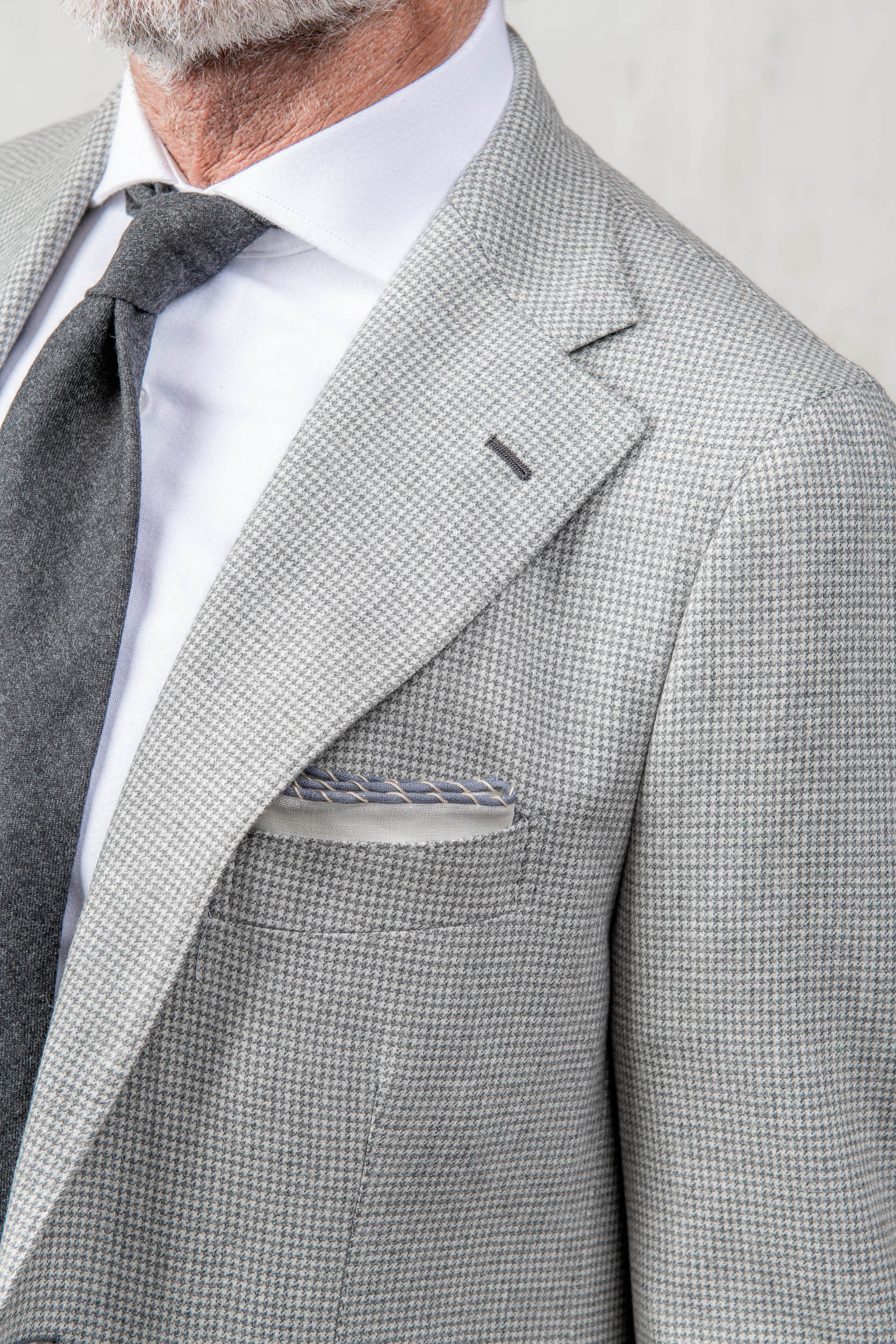 light grey houndstooth suit, costume gris pied de poule, grey houndstooth suit, grey houndstooth flannel suit