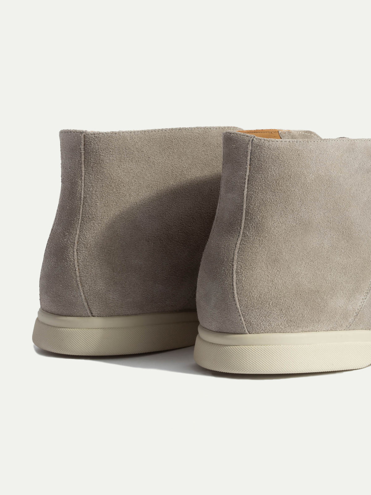 mid-top loafers, mid-top grey loafers, grey high loafers, mocassins gris mi-hauts, mid top grey slip-ons