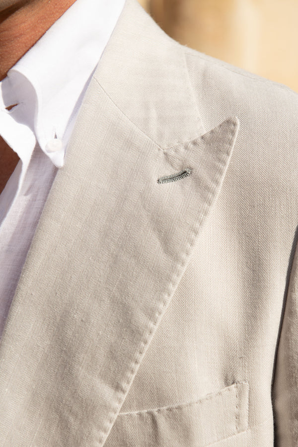 Herringbone Suit, wool and linen suit, beige suit, herringbone beige wool and linen suit, linen suit, italian wool suit, beige linenl suit, Abito a spigato, abito in lana e lino, abito beige, abito in lana e lino beige a spigato, abito in lino, abito in lana italiano, abito in lino beige, Costume à chevrons, costume en laine et lin, costume beige, costume en laine et lin beige à chevrons, costume en lin, costume en laine italien, costume en lin beige,