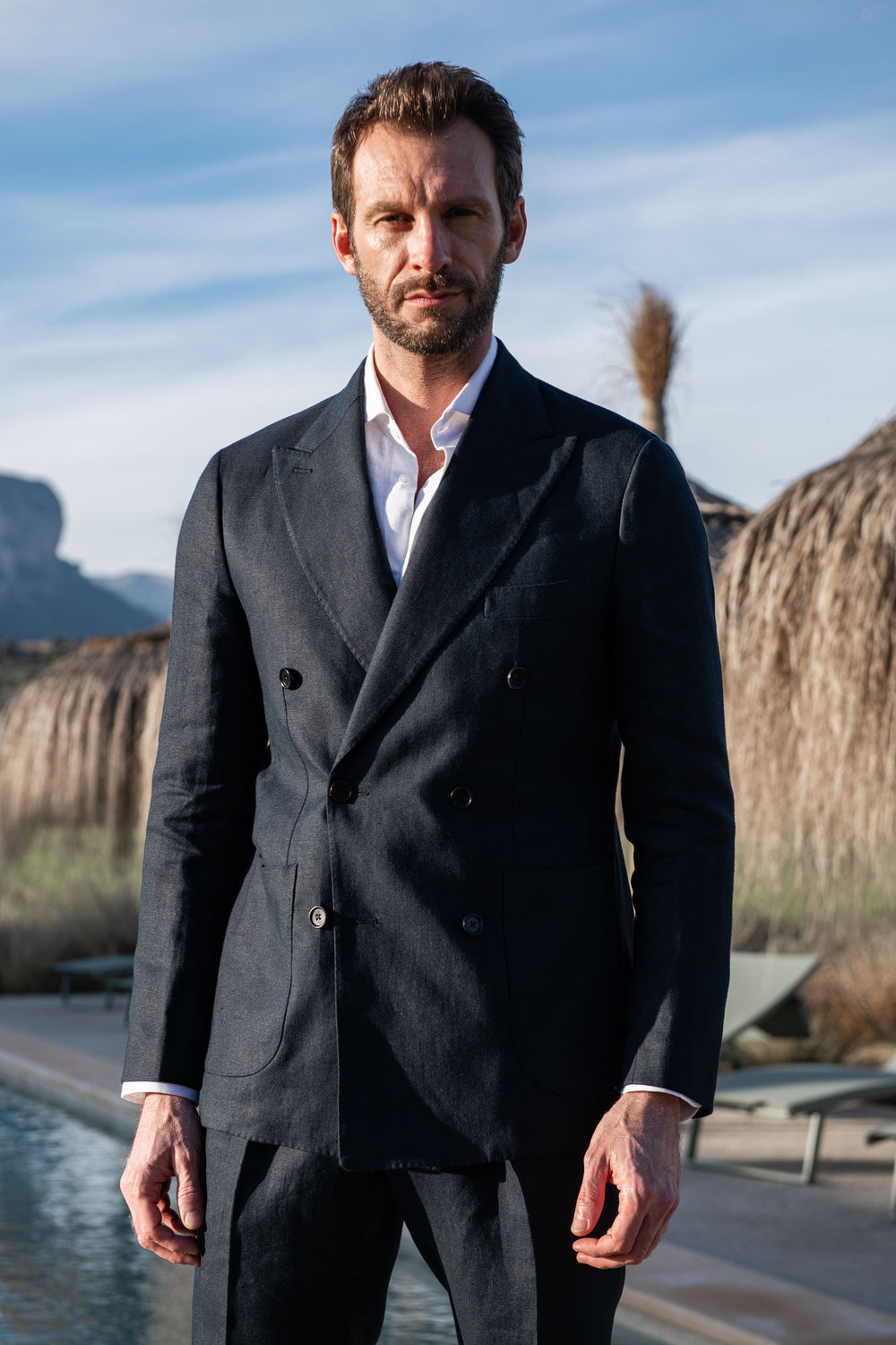 Double Breasted linen jacket, Blue Navy Linen Jacket, Navy breasted jacket, summer double breasted jacket, Dark Blue jacket, Veste en lin croisée, veste en lin bleu marine, veste à croisée marine, veste à croisée d'été, veste bleu foncé, Giacca doppiopetto in lino, Giacca in lino blu navy, Giacca a doppiopetto navy, Giacca doppiopetto estiva, Giacca blu scuro,