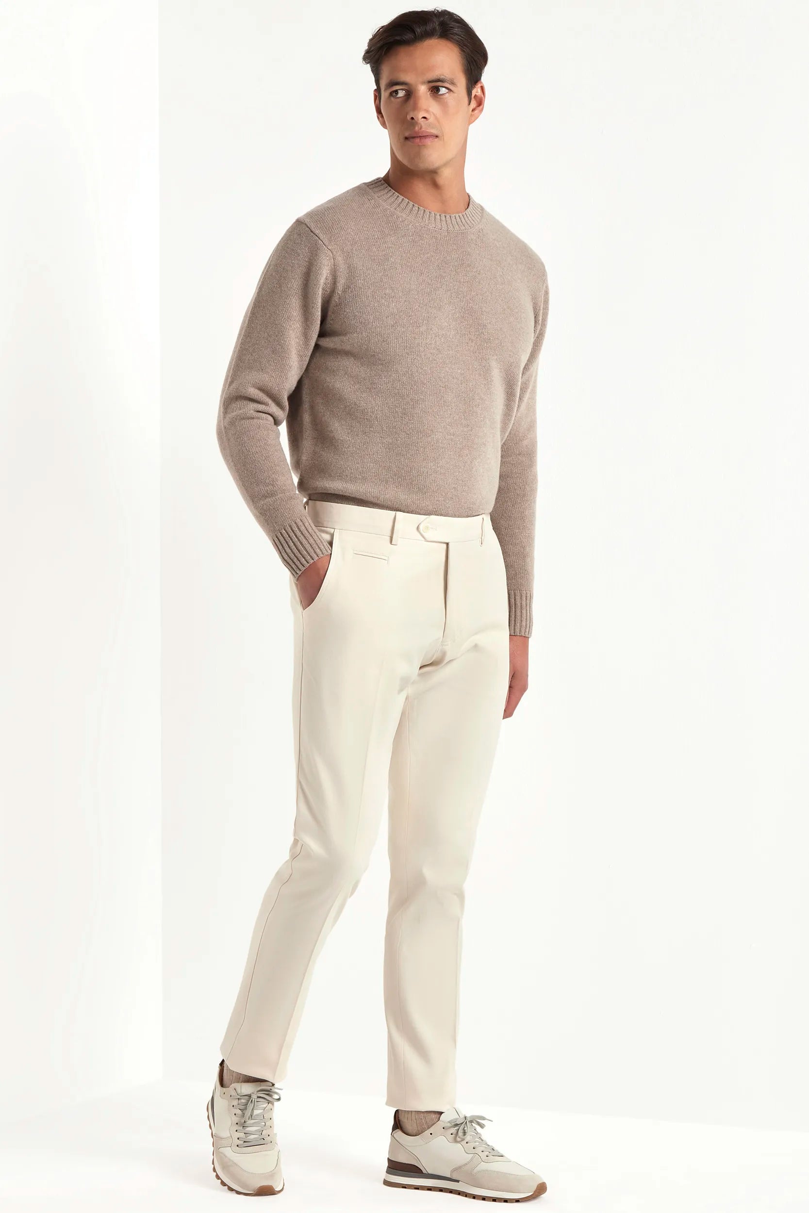 cotton and cashmere trousers, off-white trousers, sartorial trousers, italian style, trousers made in italy, winter trousers, flat front trousers, luxury blend trousers, tailored off-white trousers, cashmere blend trousers, elegant men’s trousers, premium italian trousers, classic flat front trousers, off-white dress trousers, off-white winter pants, italian cashmere blend trousers, off-white smart trousers, off-white formal trousers, italian menswear trousers, off-white chino style trousers