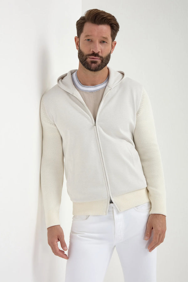 Off-White Ribbed Bomber with Hoodie, men's elegant off-white zip-up bomber, refined ribbed texture, comfortable and breathable, versatile casual and sporty wear, bomber à capuche côtelé blanc cassé pour hommes, veste légère et sophistiquée, confection élégante et respirante, bomber con cappuccio a coste bianco sporco, giacca raffinata e confortevole, abbigliamento casual di classe.