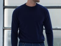 blue cashmere round neck, blue cashmere knit, 100% knit blue, col rond cachemire, col rond bleu en cachemire, girocollo cashmere blu, maglia cashmere blu, 100% maglia blu, col rond cachemire, col rond bleu en cachemire