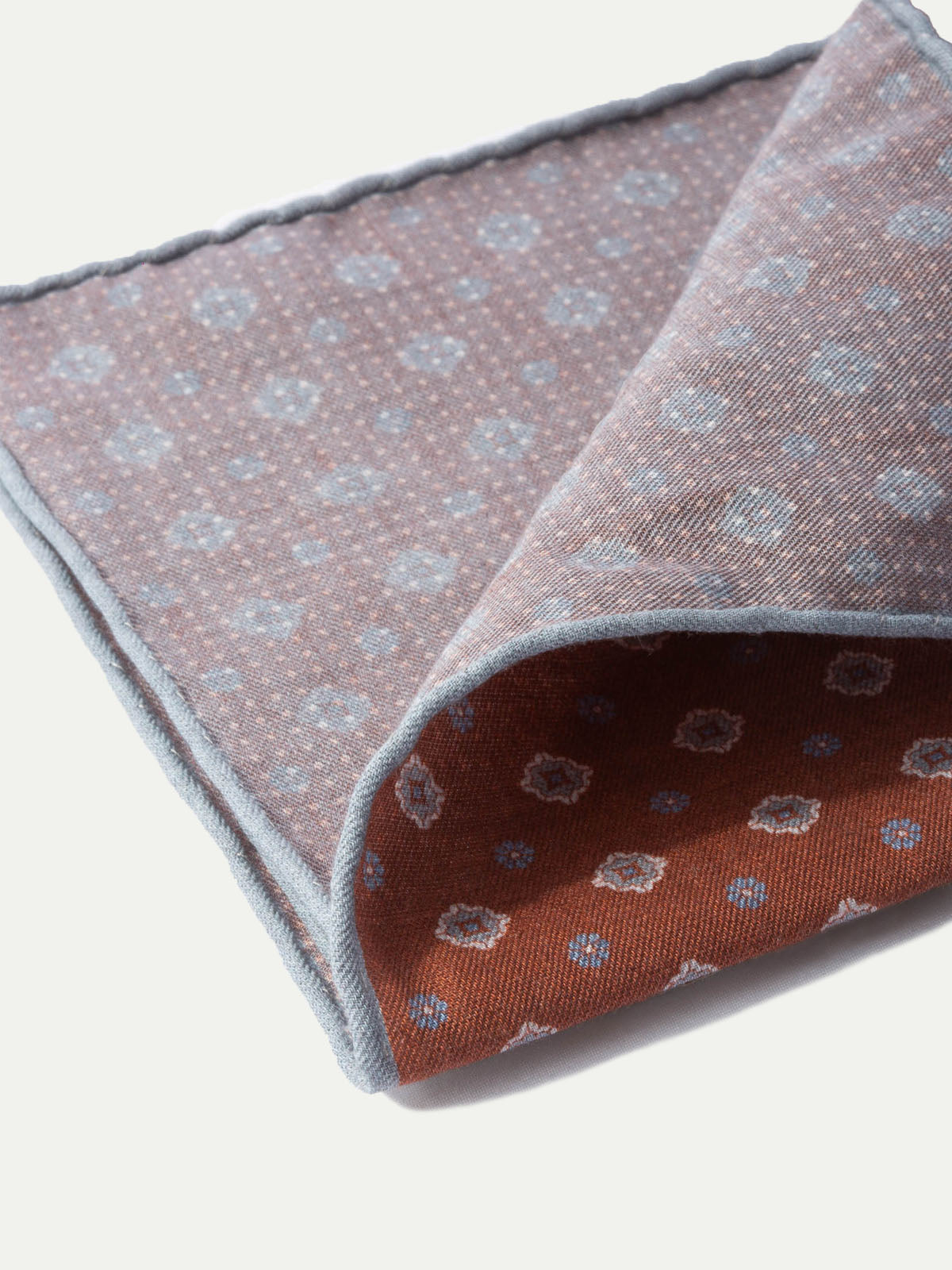 Red fancy pocket square - Made in Italy