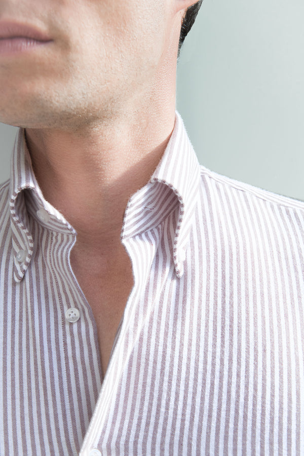 Brushed Italian Cotton Shirt, Italian Style Striped Cotton Shirt, Button Down Soft Touch Shirt, Red Striped Cotton Shirt, Chemise en coton italien brossé, Chemise en coton rayé de style italien, Chemise boutonnée rouge à rayures, Chemise en coton rayé rouge, Camicia in cotone italiano satinato, camicia in cotone a righe in stile italiano, camicia button down soft touch, camicia in cotone rosso a righe,