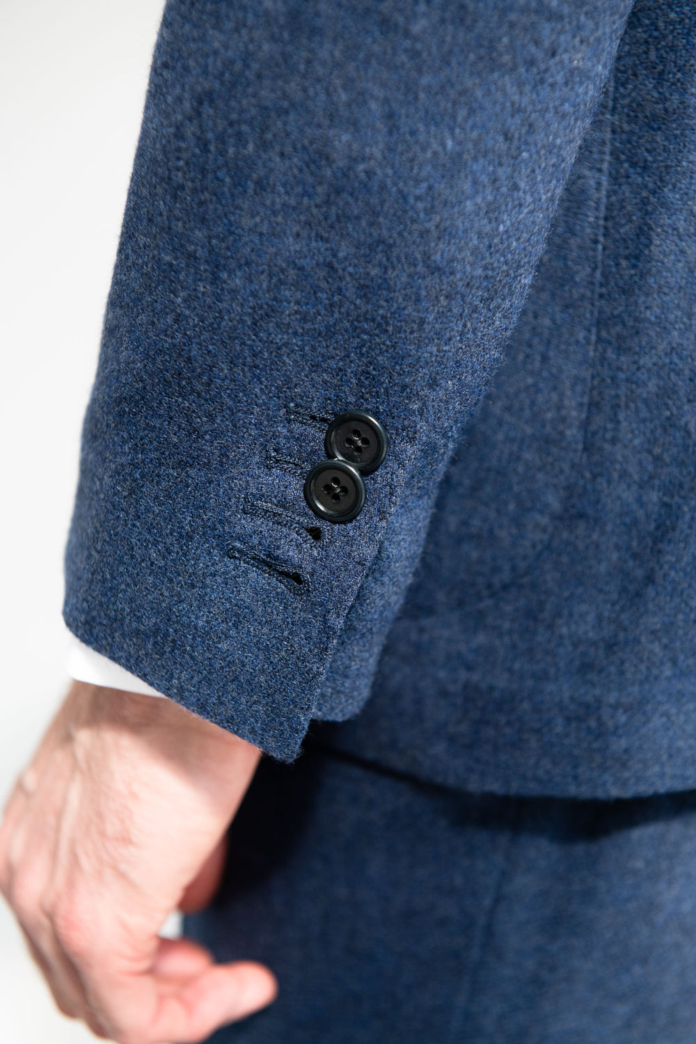Men Wool Suit, Half Canvas Wool and Cashmere Suit, Blue Wool Suit, Royal Blue Suit, Italian wool suit, Costume de laine pour homme, costume en laine et cashmere demi-entoilée, costume en laine bleu, costume royal blue, costume en laine italienne, Abito in lana da uomo, abito in lana e cashmere semi intelato, abito in lana blu, abito  royal blu, abito in lana italiana,