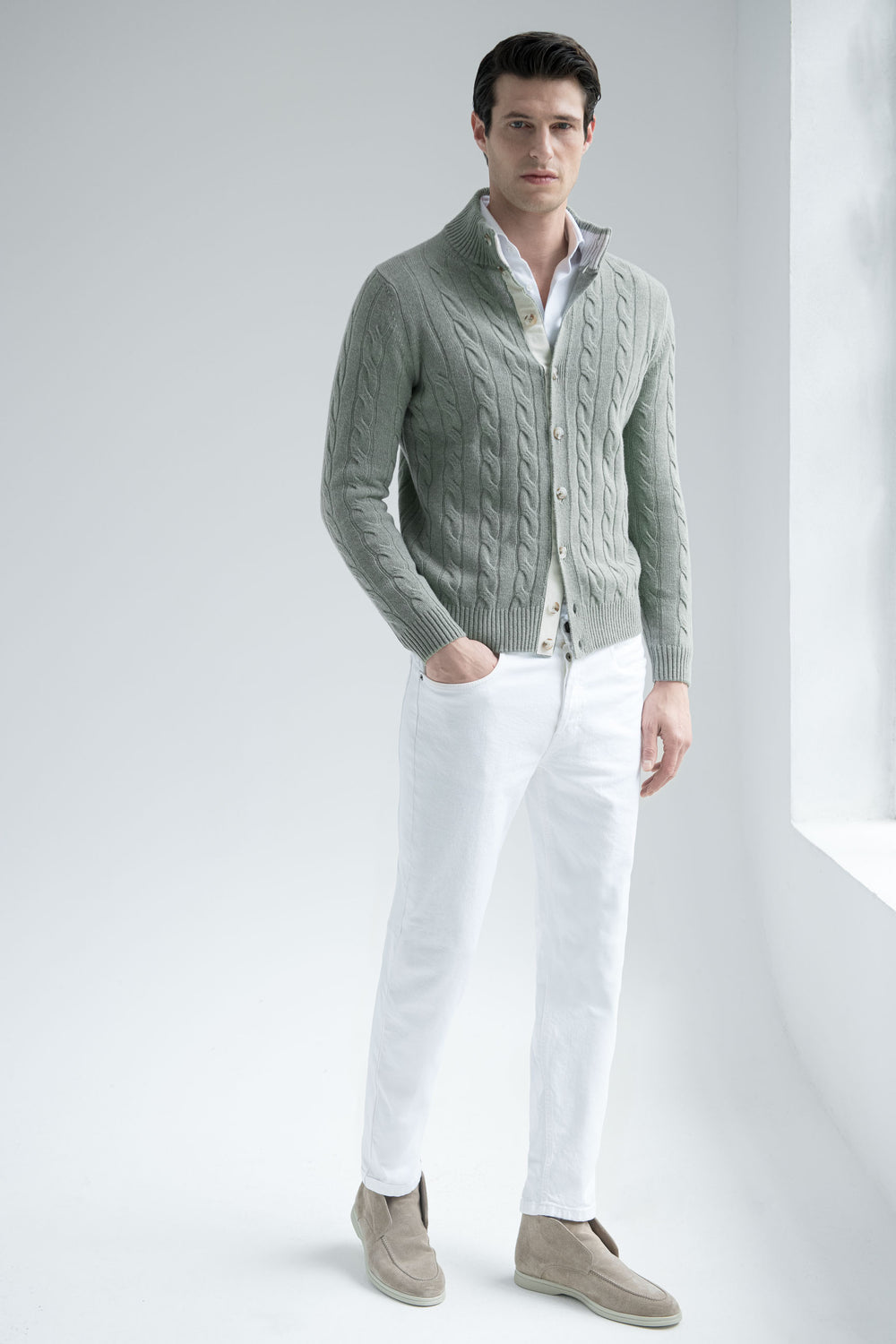 Cardigan in maglia a treccia salvia – Made in Italy