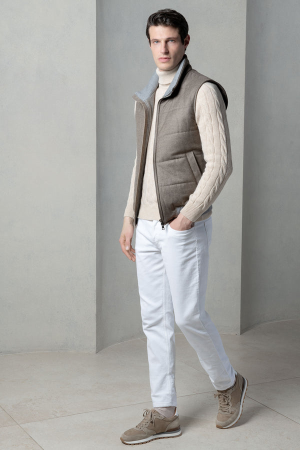 Gilet imbottito taupe in lana e cashmere – Made in Italy