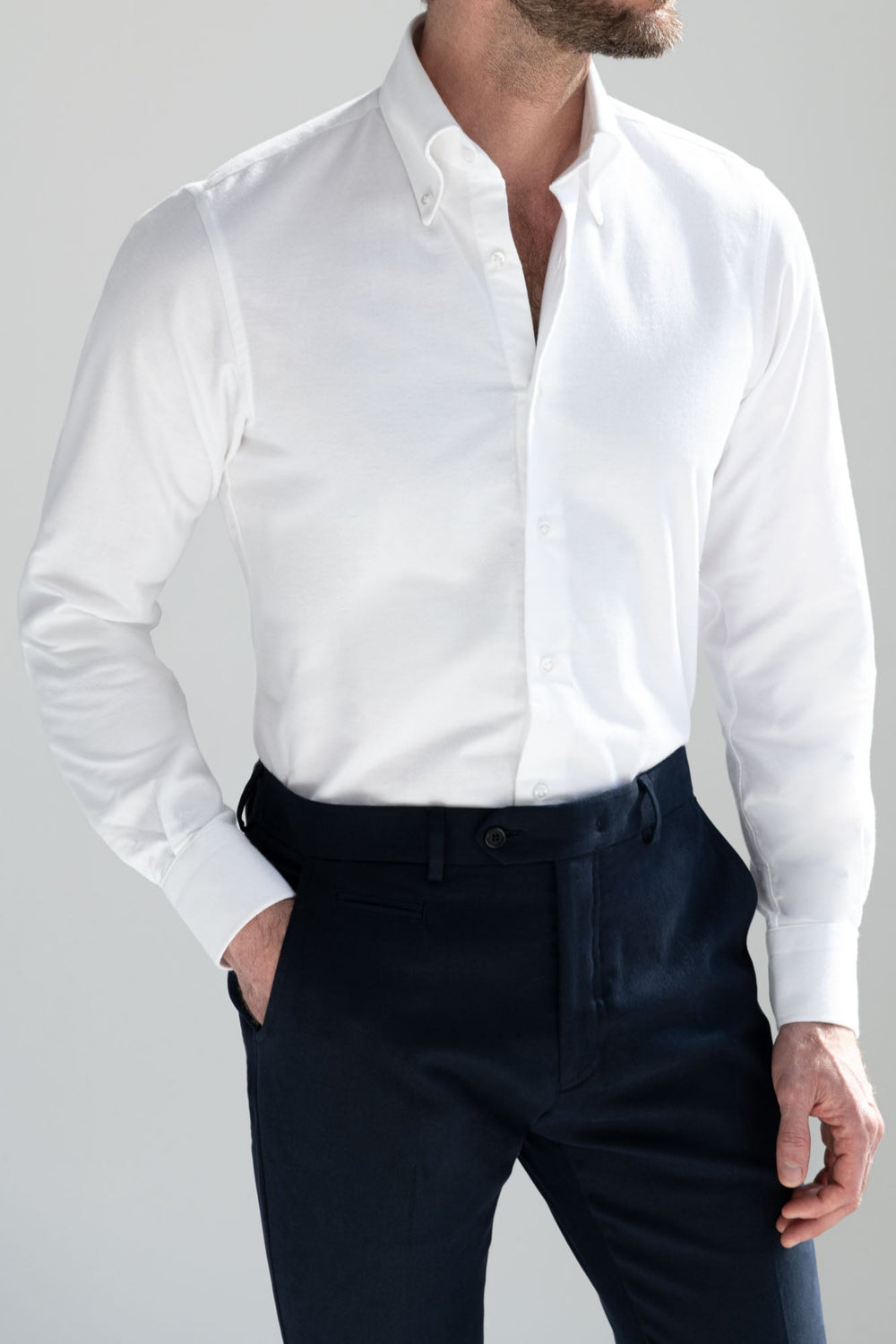 Brushed Italian Cotton Shirt, Italian Style White Cotton Shirt, Button Down Soft Touch Shirt, White Cotton Shirt, Chemise en coton italien brossé, chemise en coton blanc de style italien, chemise boutonnée au toucher doux, chemise en coton blanc, Camicia in cotone italiano satinato, camicia in cotone bianco all'italiana, camicia button-down soft-touch, camicia in cotone bianco,