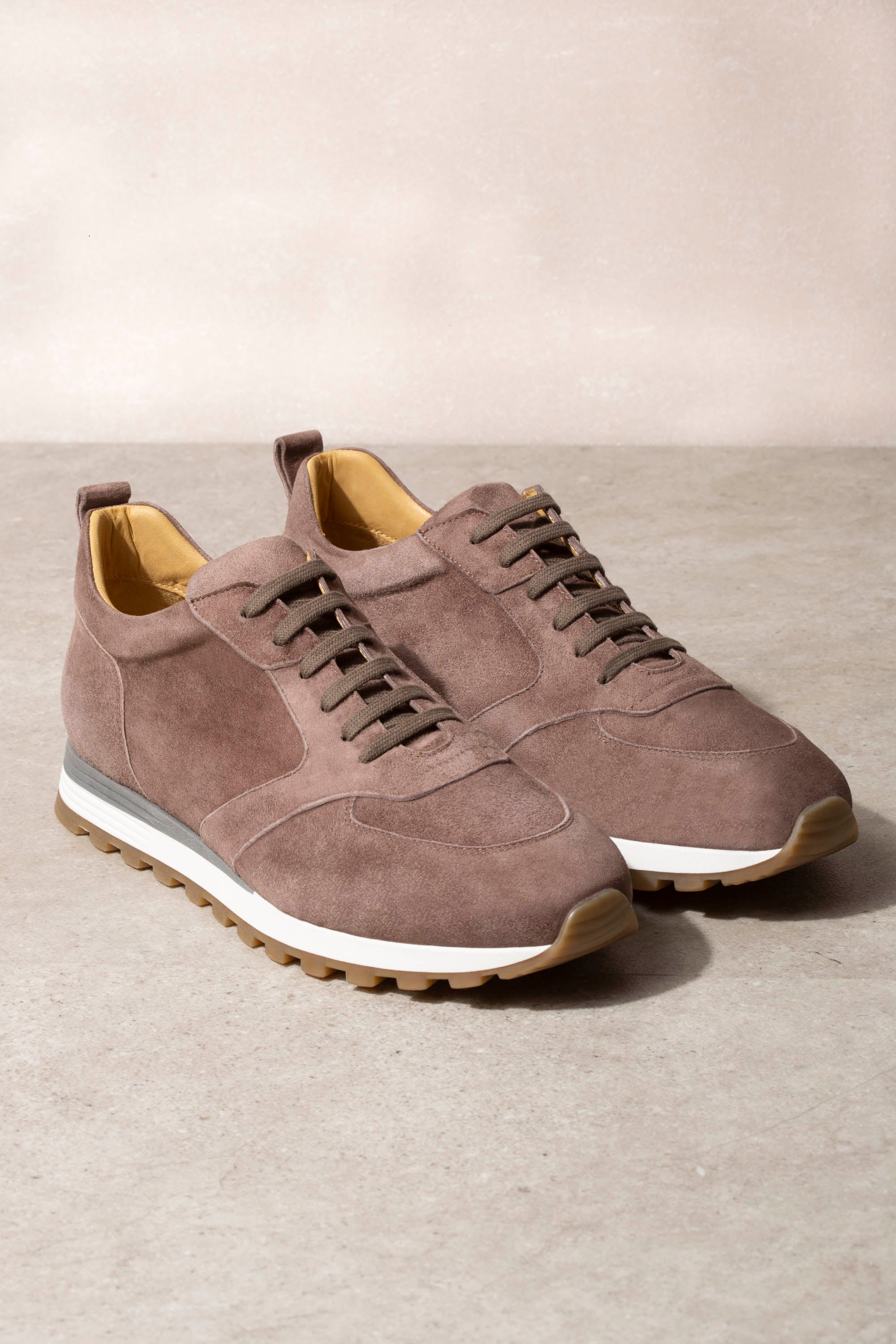 brown runners, taupe runners, runners marrons, sneakers marron, brown sneakers, Italian sneakers, brown Italian sneakers, sneakers Italiennes marron