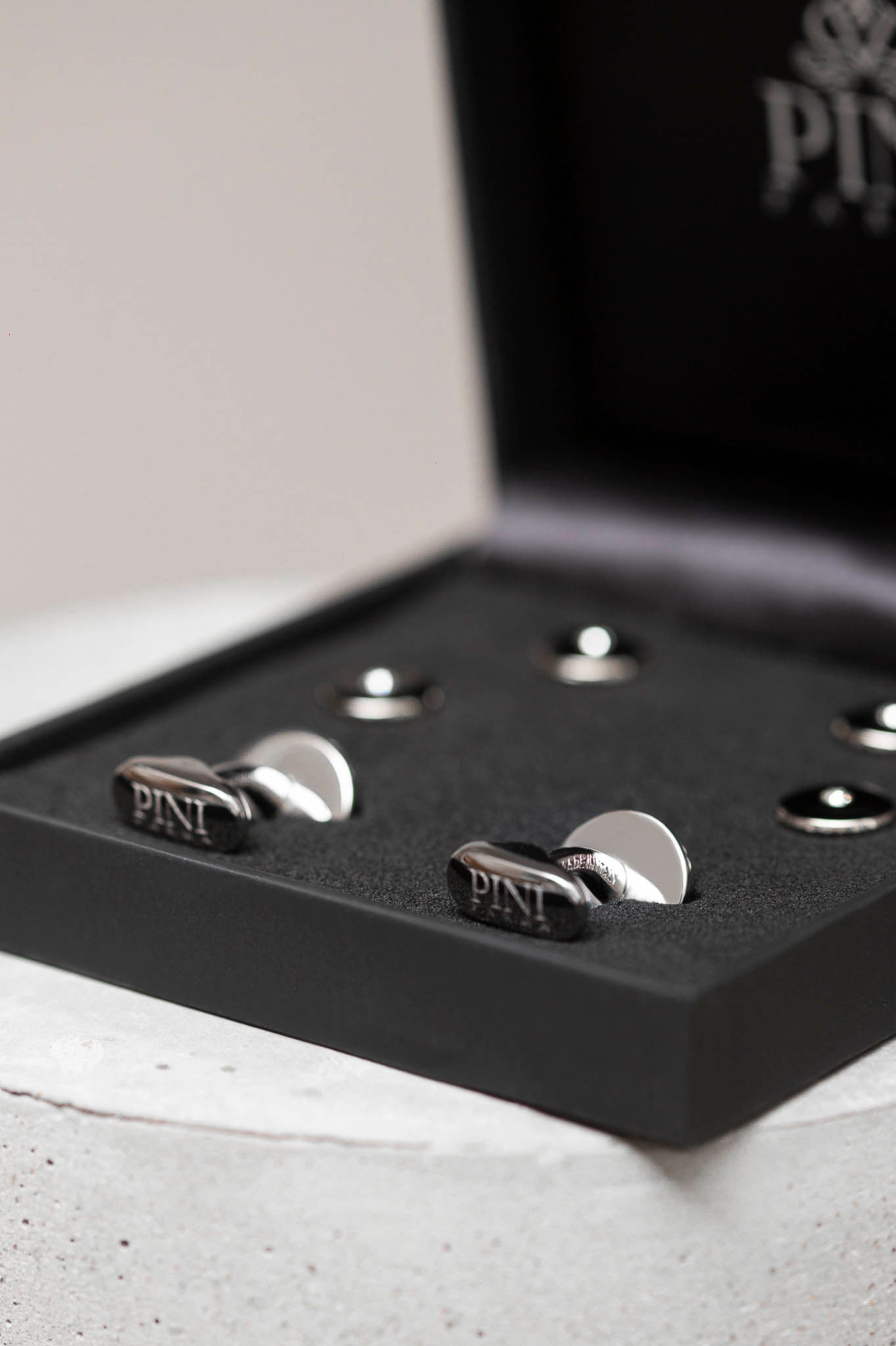 Black cufflinks and dress studs set with Swarovski detail - Made in Italy