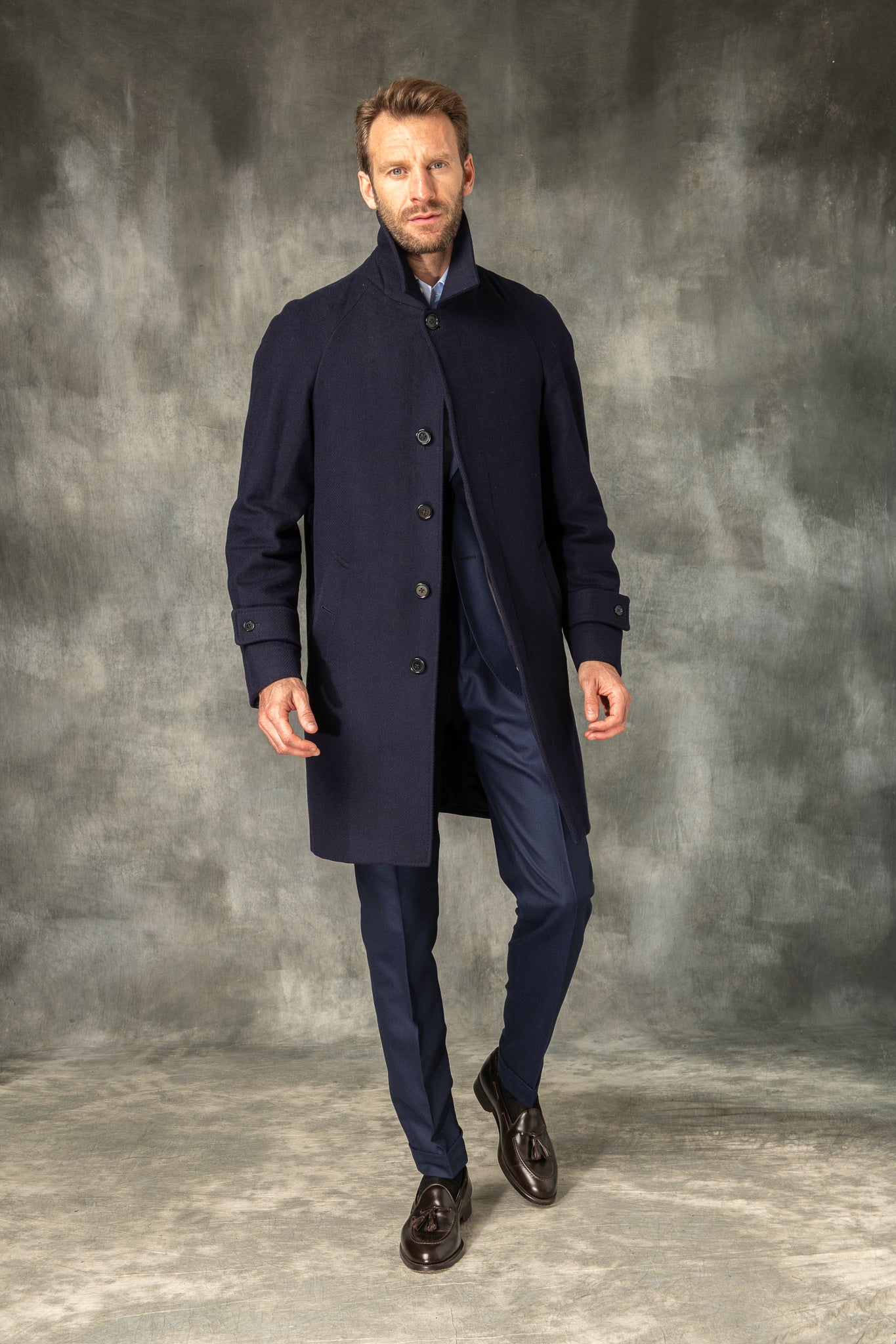 Blue Raglan coat in Loro Piana wool – Made in Italy