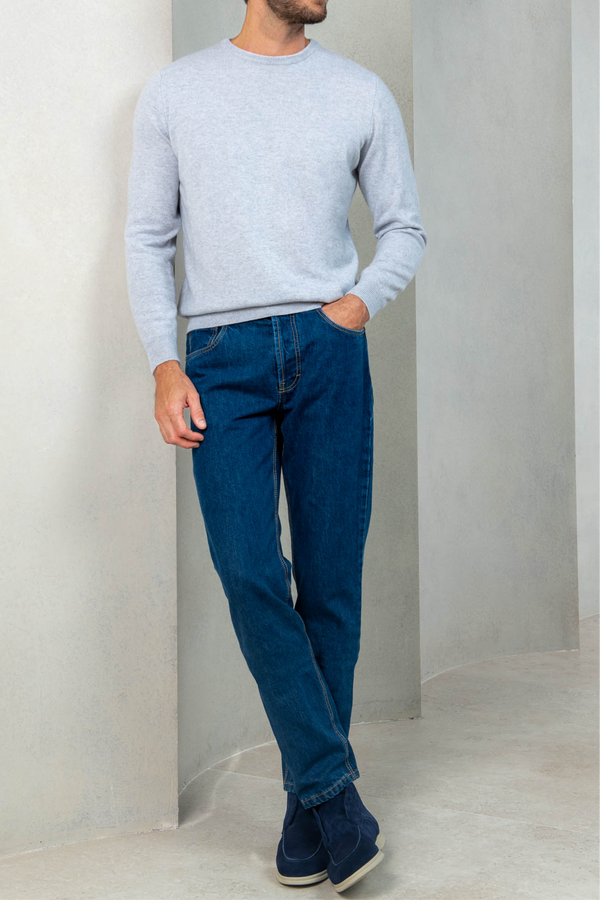 Maglia girocollo grigio chiaro in cashmere – Made in Italy