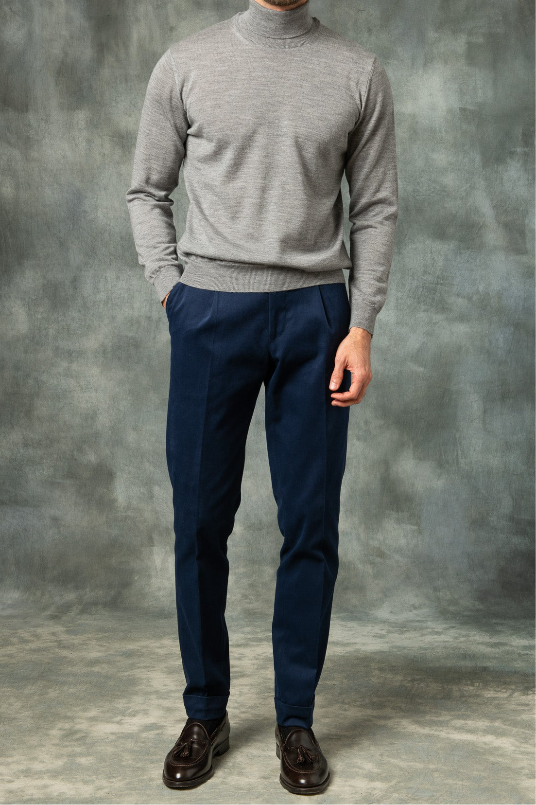 Col roulé gris en mérinos – Made in Italy