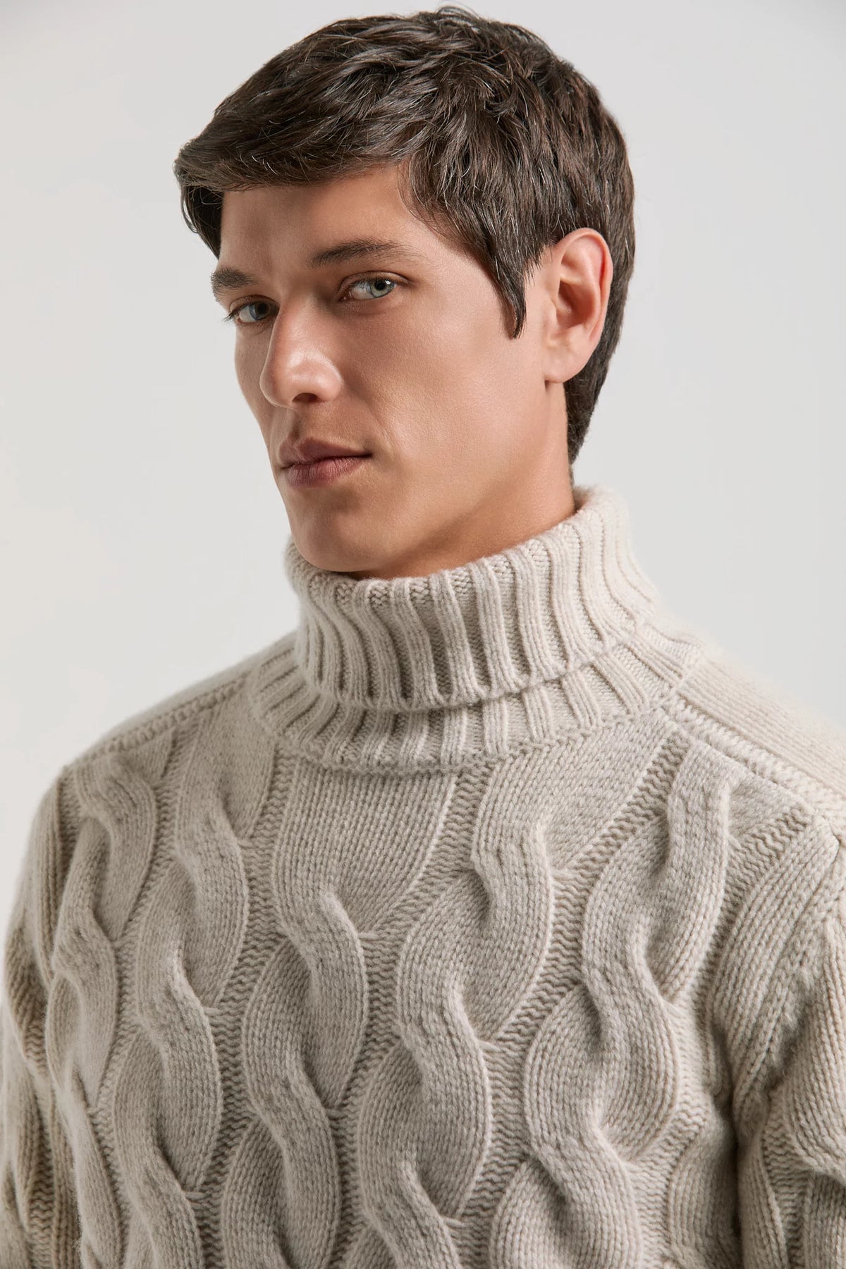 Pini Parma men made in Italy beige cable turtleneck sweater