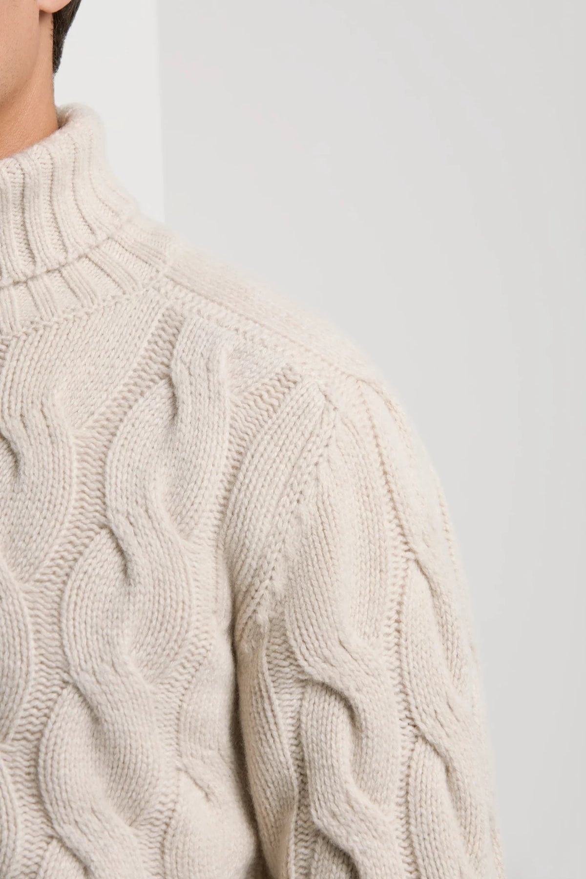 Pini Parma men made in Italy beige cable turtleneck sweater