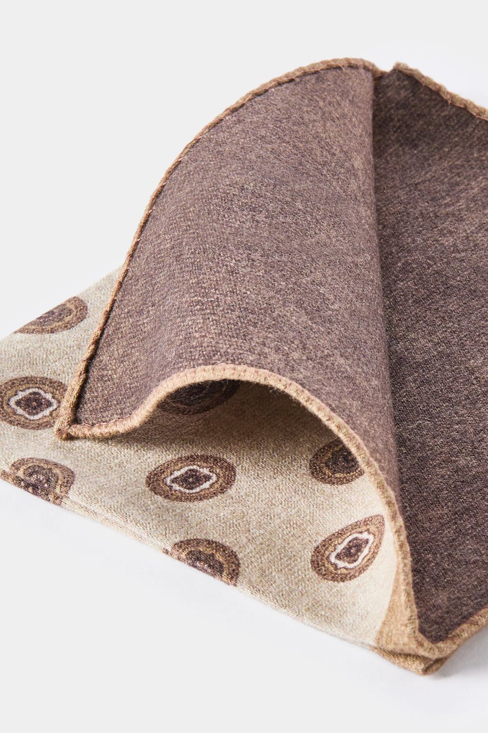 men pini parma fancy pocket square made in italy in beige 