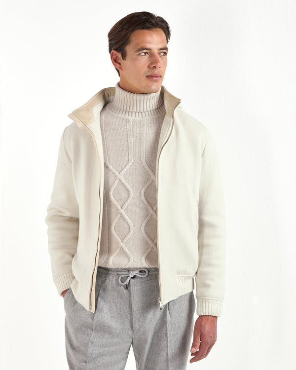 beige jacquard turtleneck, men's jacquard turtleneck, italian wool turtleneck, beige wool turtleneck, luxury men's turtleneck, elegant men's turtleneck, refined jacquard turtleneck, tailored beige turtleneck, premium italian turtleneck, sophisticated men's knitwear, timeless italian turtleneck, upscale men's turtleneck, classic beige turtleneck, italian craftsmanship knitwear, premium men's wool turtleneck, refined italian jacquard turtleneck