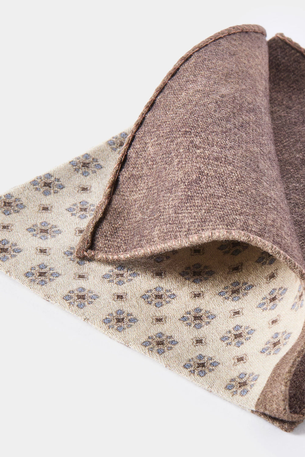 men pini parma pocket square made in italy in beige 