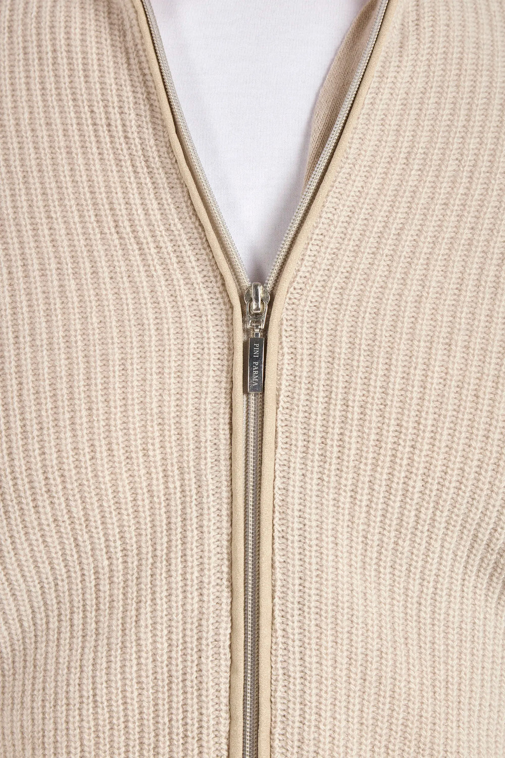 beige ribbed full zip, men's cashmere full zip, italian knit full zip, beige cashmere zip sweater, luxury men's full zip, elegant men's knitwear, refined ribbed full zip, tailored beige full zip, premium italian full zip, sophisticated men's zip sweater, timeless italian knitwear, upscale men's full zip, classic beige zip