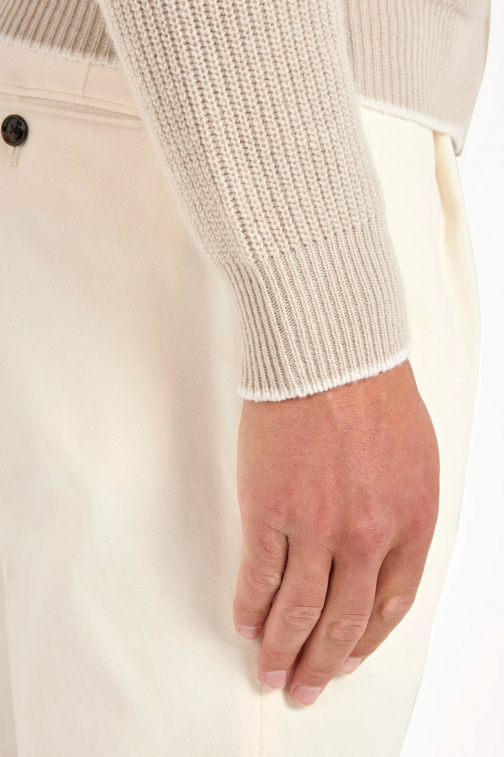 beige ribbed full zip, men's cashmere full zip, italian knit full zip, beige cashmere zip sweater, luxury men's full zip, elegant men's knitwear, refined ribbed full zip, tailored beige full zip, premium italian full zip, sophisticated men's zip sweater, timeless italian knitwear, upscale men's full zip, classic beige zip