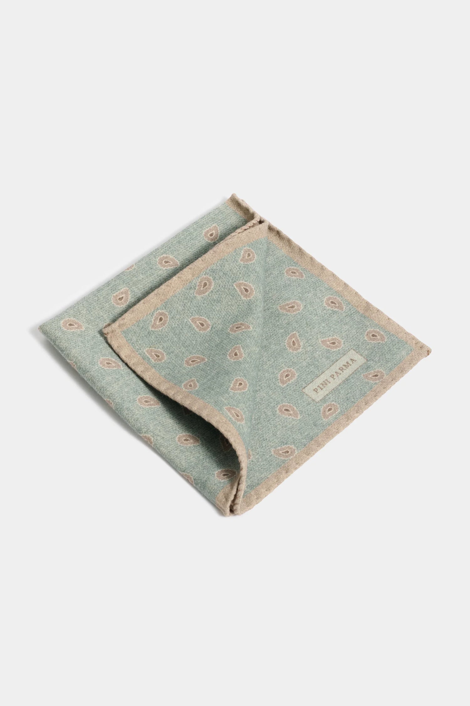green paisley pocket square, men's paisley pocket square, italian pocket square, green silk pocket square, luxury men's pocket square, elegant men's pocket square, refined paisley pocket square, tailored green pocket square, premium italian pocket square, sophisticated men's pocket square, timeless italian pocket square, upscale men's pocket square, classic green pocket square