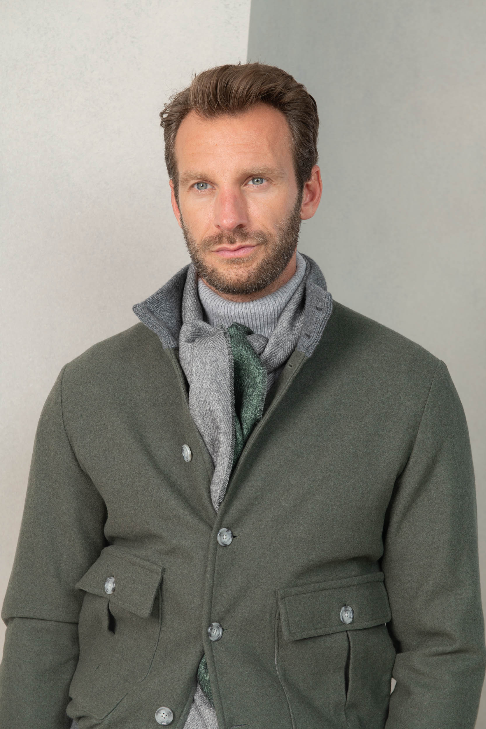 Grey and green reversible herringbone scarf - Made in Italy
