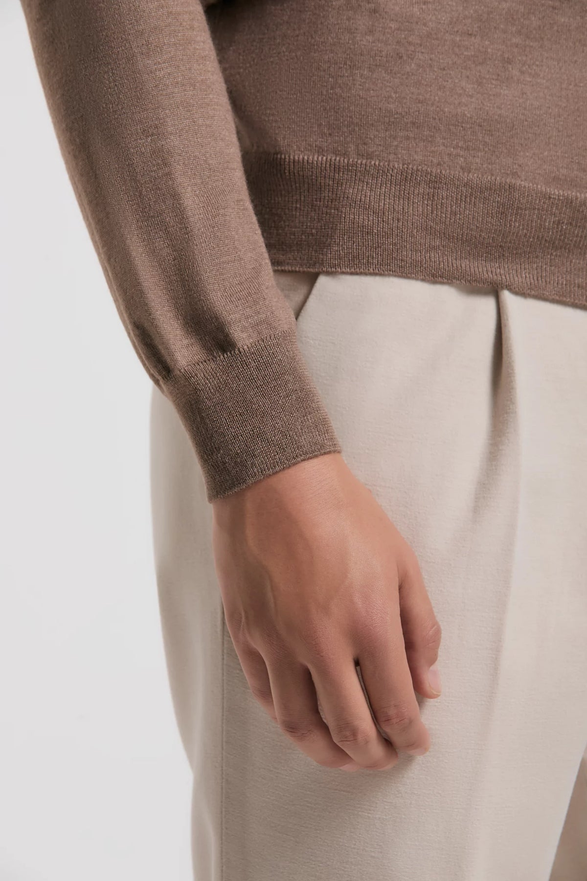 men pini parma x gran sasso hazelnut round neck made in italy in wool and silk