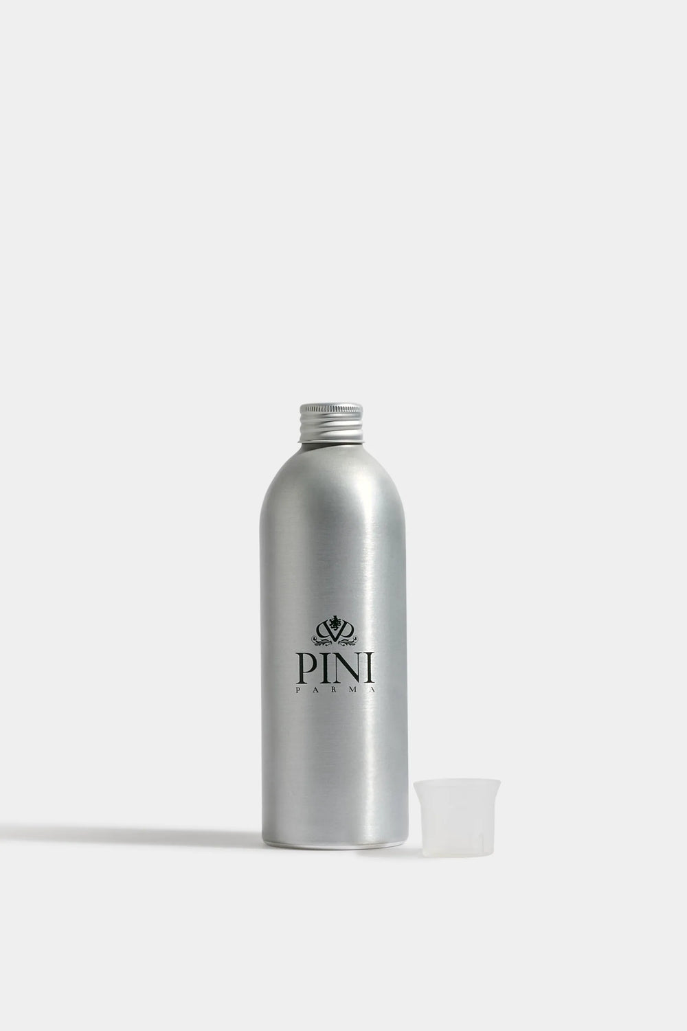 home fragrance refill, italian home fragrance, luxury fragrance refill, elegant home scent, refined home fragrance, premium room scent, sophisticated home refill, timeless italian fragrance, upscale home fragrance, classic room scent, italian craftsmanship fragrance, premium home diffuser refill, elegant italian scent, luxury home refill, refined italian fragrance, premium home scent refill