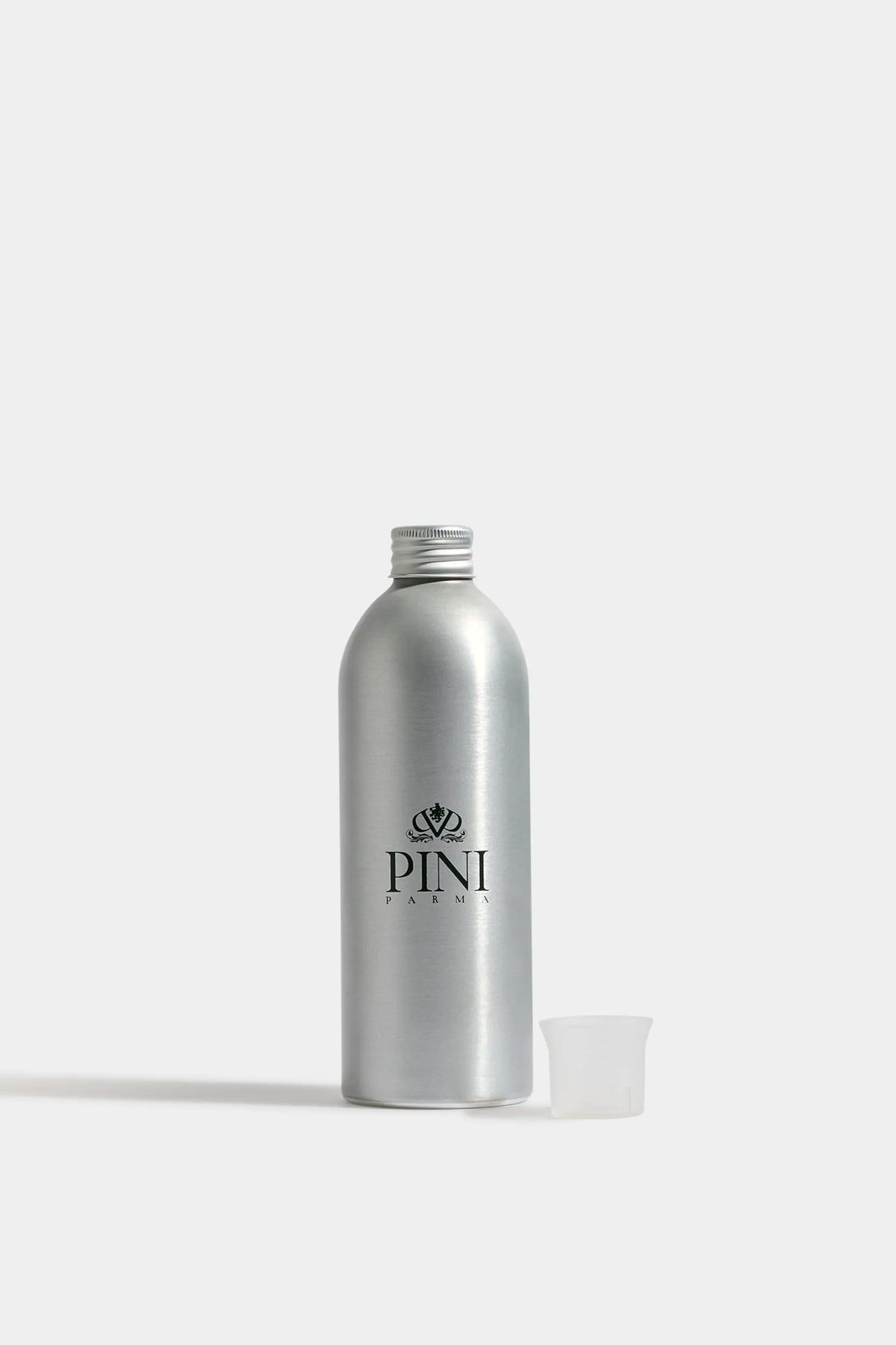 home fragrance refill, italian home fragrance, luxury fragrance refill, elegant home scent, refined home fragrance, premium room scent, sophisticated home refill, timeless italian fragrance, upscale home fragrance, classic room scent, italian craftsmanship fragrance, premium home diffuser refill, elegant italian scent, luxury home refill, refined italian fragrance, premium home scent refill