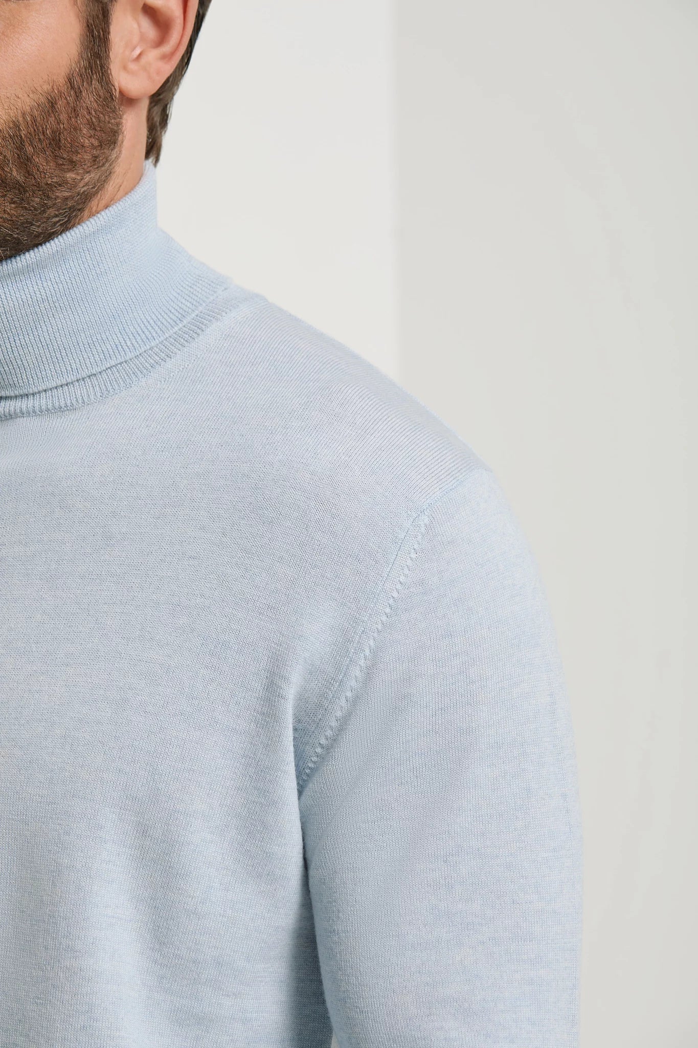 men pini parma light blue turtleneck made in italy in merino wool 