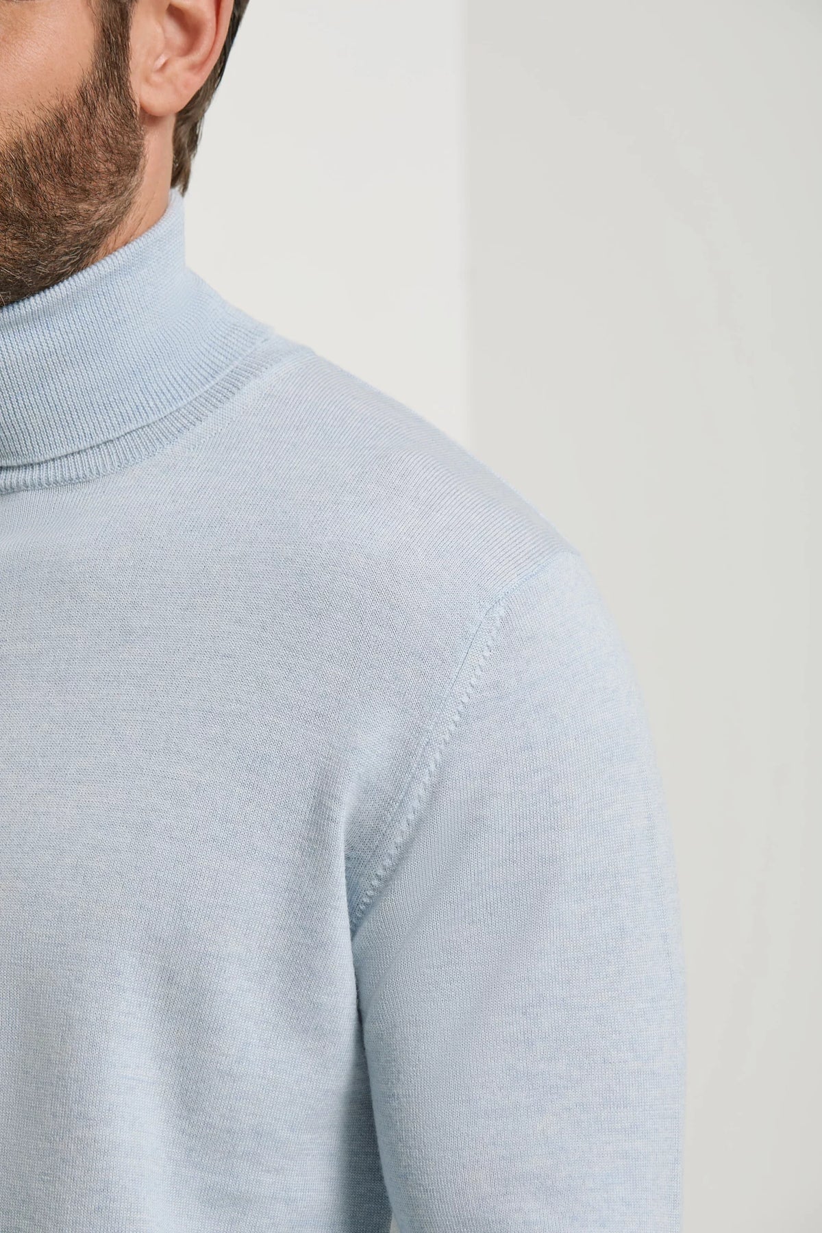 men pini parma light blue turtleneck made in italy in merino wool 