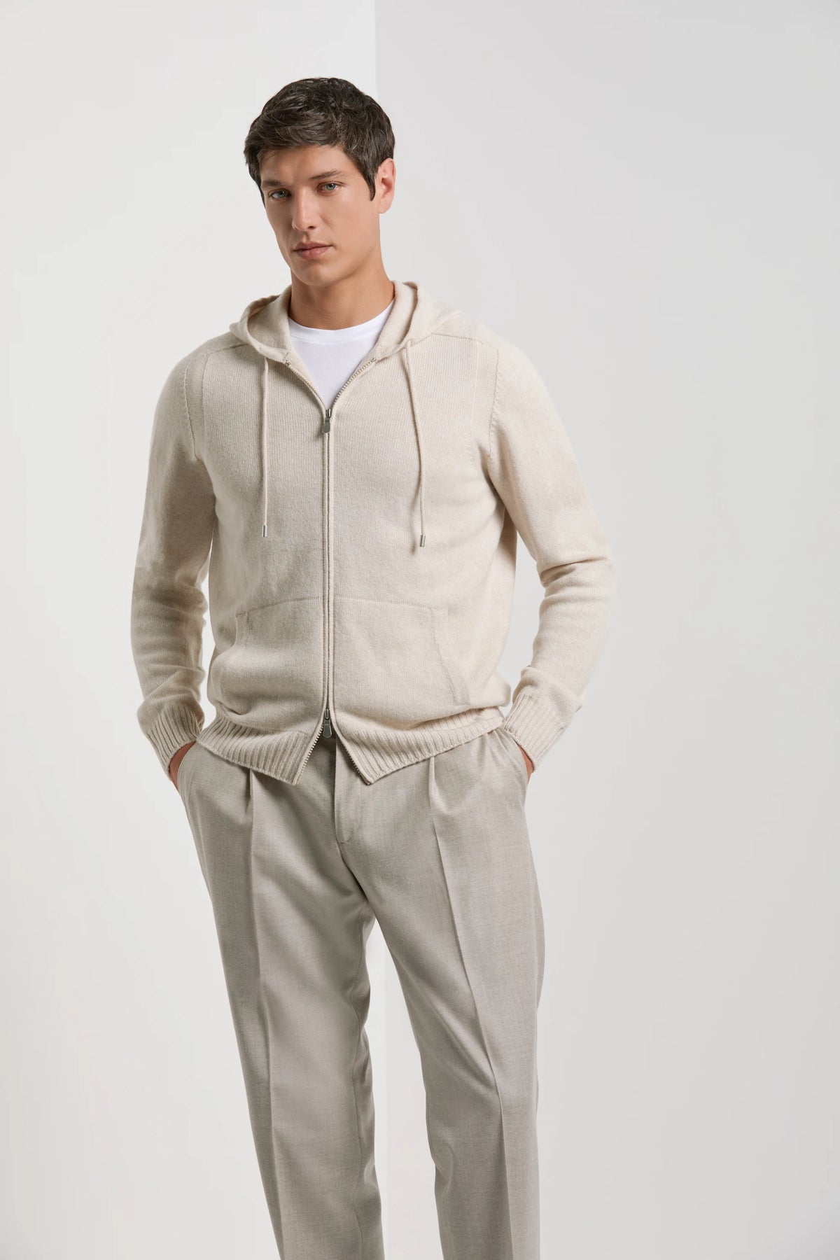 Felpa Off-white con cappuccio in maglia - Made in Italy