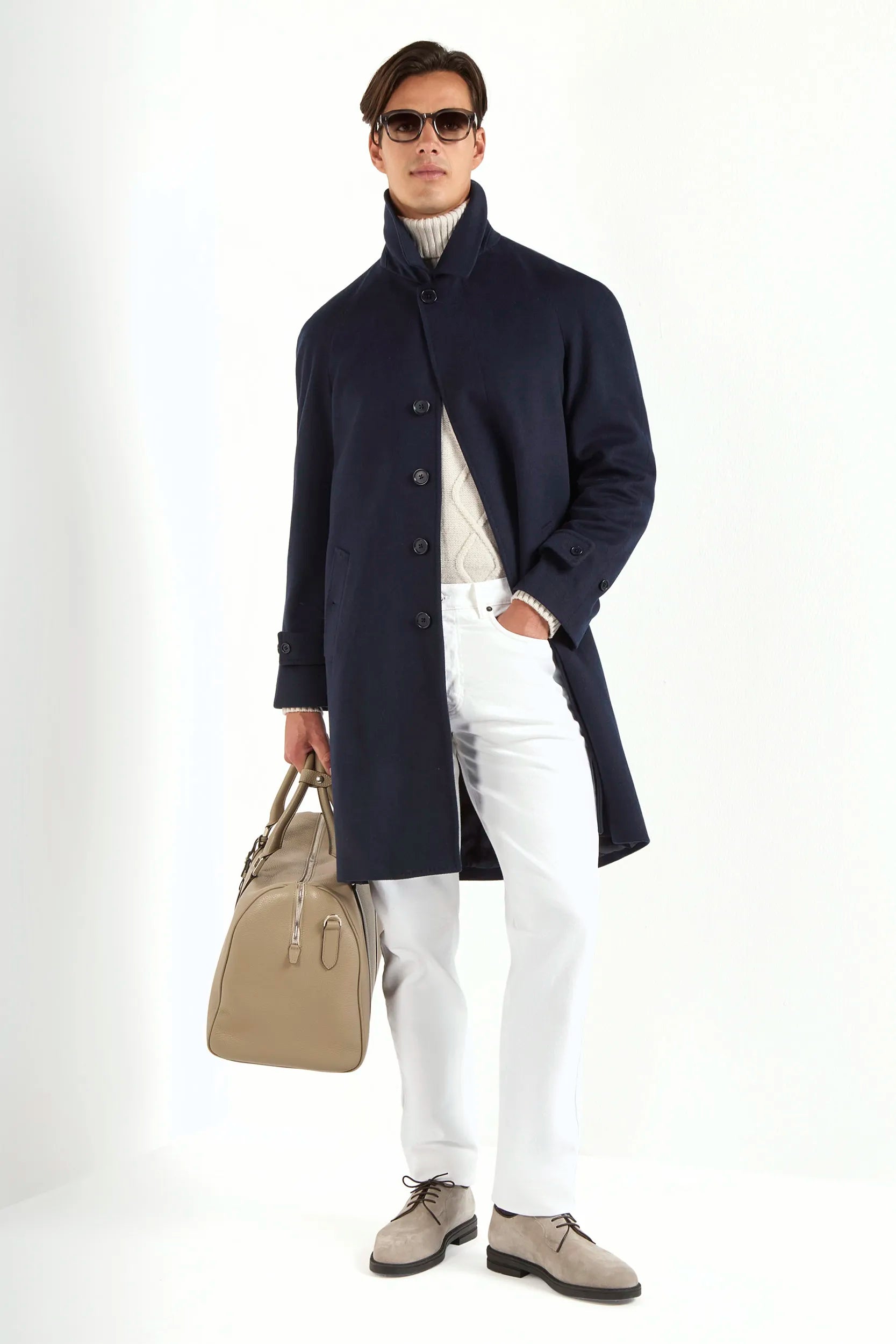 Blue Coat, Loro Piana Wool Coat, Blue Loro Piana Coat, Italian style wool coat, Loro Piana Blue Coat, Cappotto blu, cappotto di lana Loro Piana, cappotto blu Loro Piana, cappotto di lana in stile italiano, cappotto blu Loro Piana, Manteau bleu, Manteau de laine Loro Piana, Manteau bleu Loro Piana, Manteau de laine de style italien, Manteau bleu Loro Piana, Loro Piana "Capolavoro"