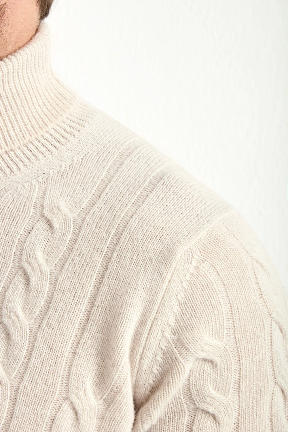 Beige turtleneck, Beige cable turtleneck, Beige cable knit, col roulé Beige, col roulé cable Beige, col roulé laine cachemire, Beige wool cachemire turtleneck, dolcevita Beige, dolcevita beige a cavi, dolcevita beige lana cachemire