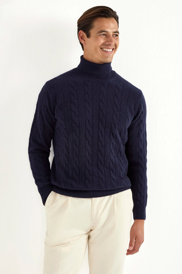 Cable Knit turtleneck in merino wool, italian merino wool sweater, Blue Cable Knit Turtleneck in italian wool, &nbsp;100% superfine Super 100 Merino wool turtleneck, Col roulé en laine mérinos, pull italien en laine mérinos, Col roulé en laine italienne, 100% laine mérinos Super 100, Dolcevita in lana merino, maglione italiano in lana merino, Dolcevita blu in lana italiana, dolcevita in lana Super 100 Merino 100% superfine